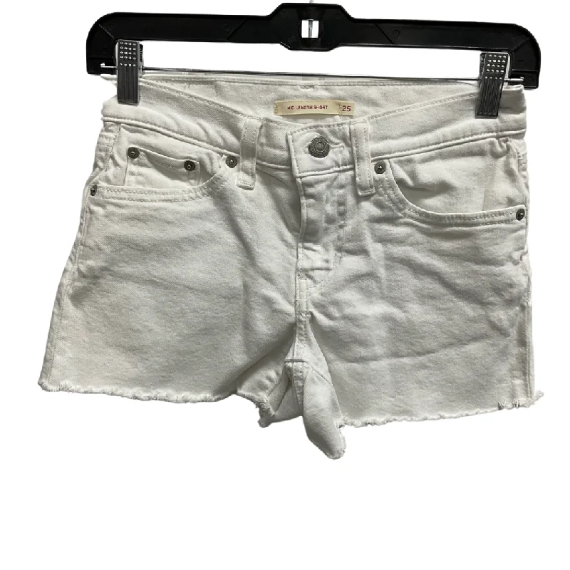 Trendy Shorts with Pockets-Shorts By Levis In White, Size: 0p