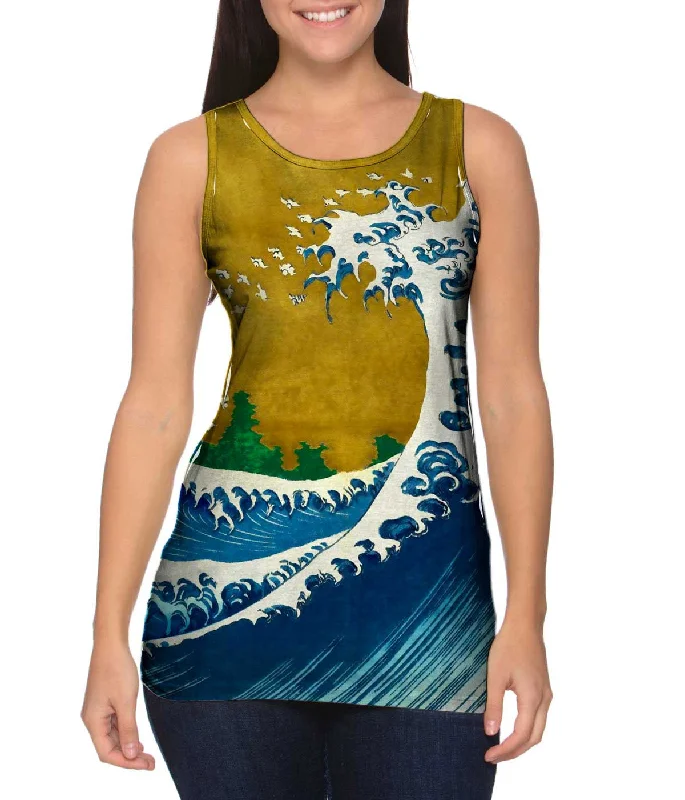 Trendy Sports Tank-Katsushika Hokusai "The Wave"