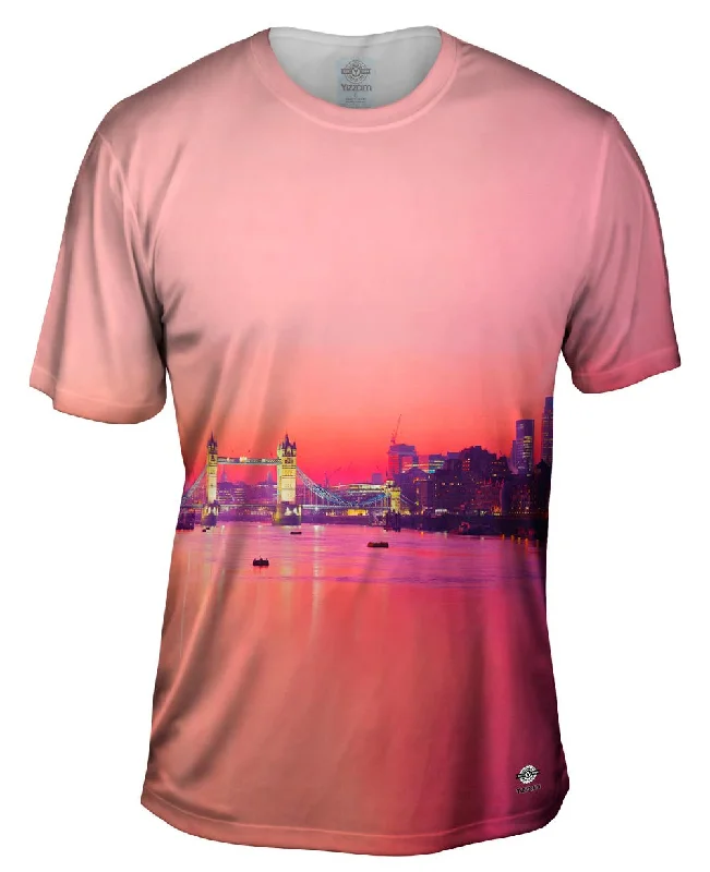 Trendy Bold Design T-Shirt-London Thames Sunset Panorama