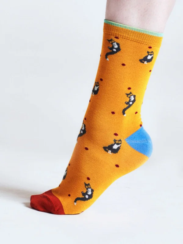 Fashionable Knee-High Socks-Serafina Cat Bamboo Socks - Yellow