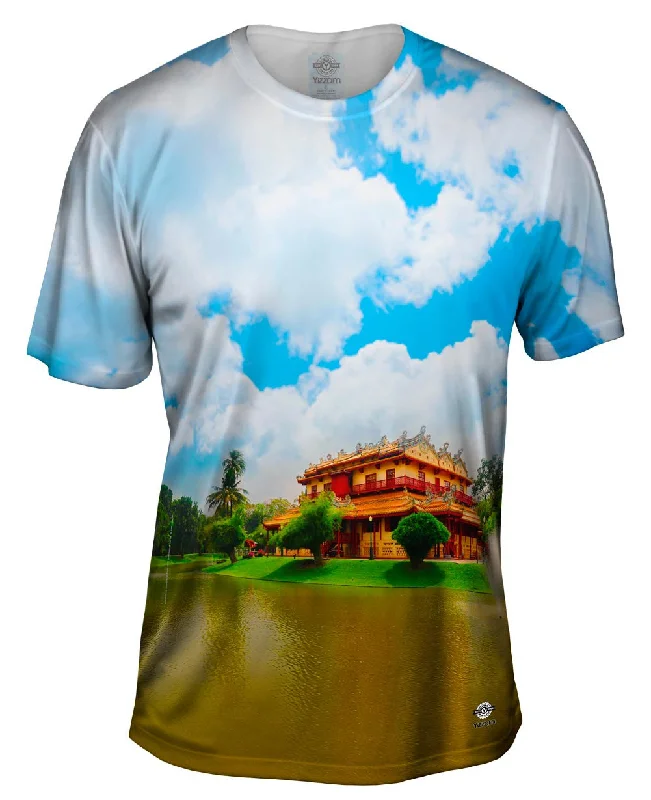 Custom Designed T-Shirt-Beauty Resort Of Dreams