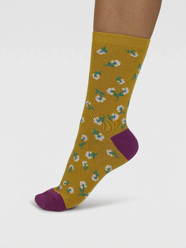 Premium Wool Crew Socks-Mapel Floral Bamboo Socks - Lichen Green