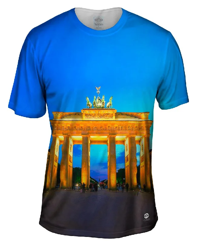 Comfortable Fashionable T-Shirt-Golden Columns Brandenburger